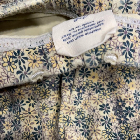 American Eagle Shorts - Picture 4 of 4